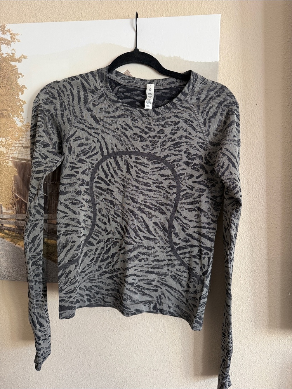 Lululemon Swiftly Tech Long Sleeve Shirt 2.0 Race Length